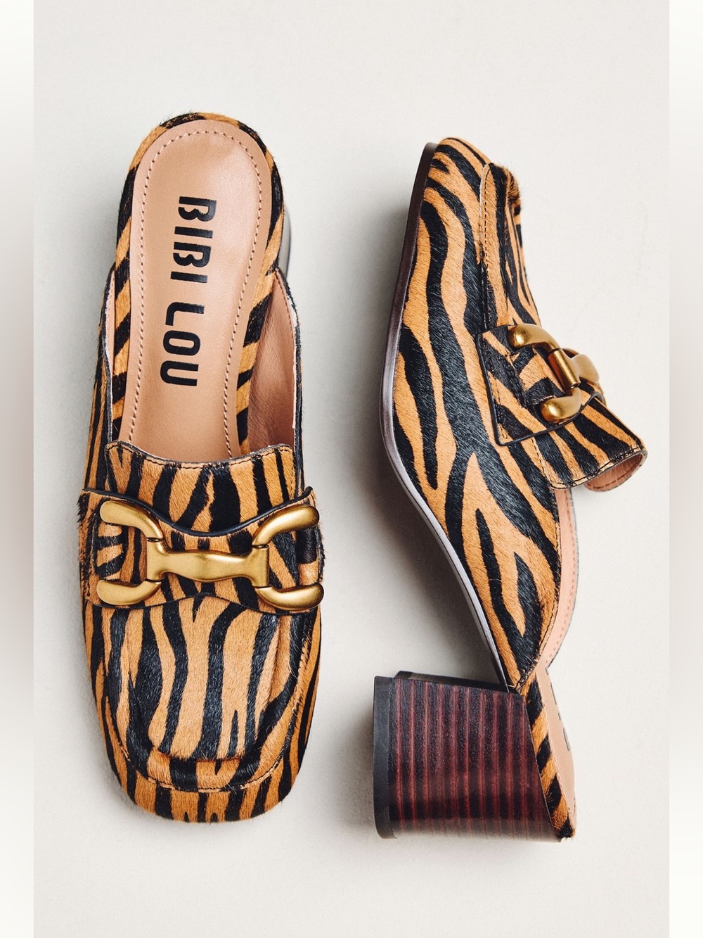 Bibi Lou Zagreb Heeled Loafers New Size 7.5 38 Tiger Cow Fur